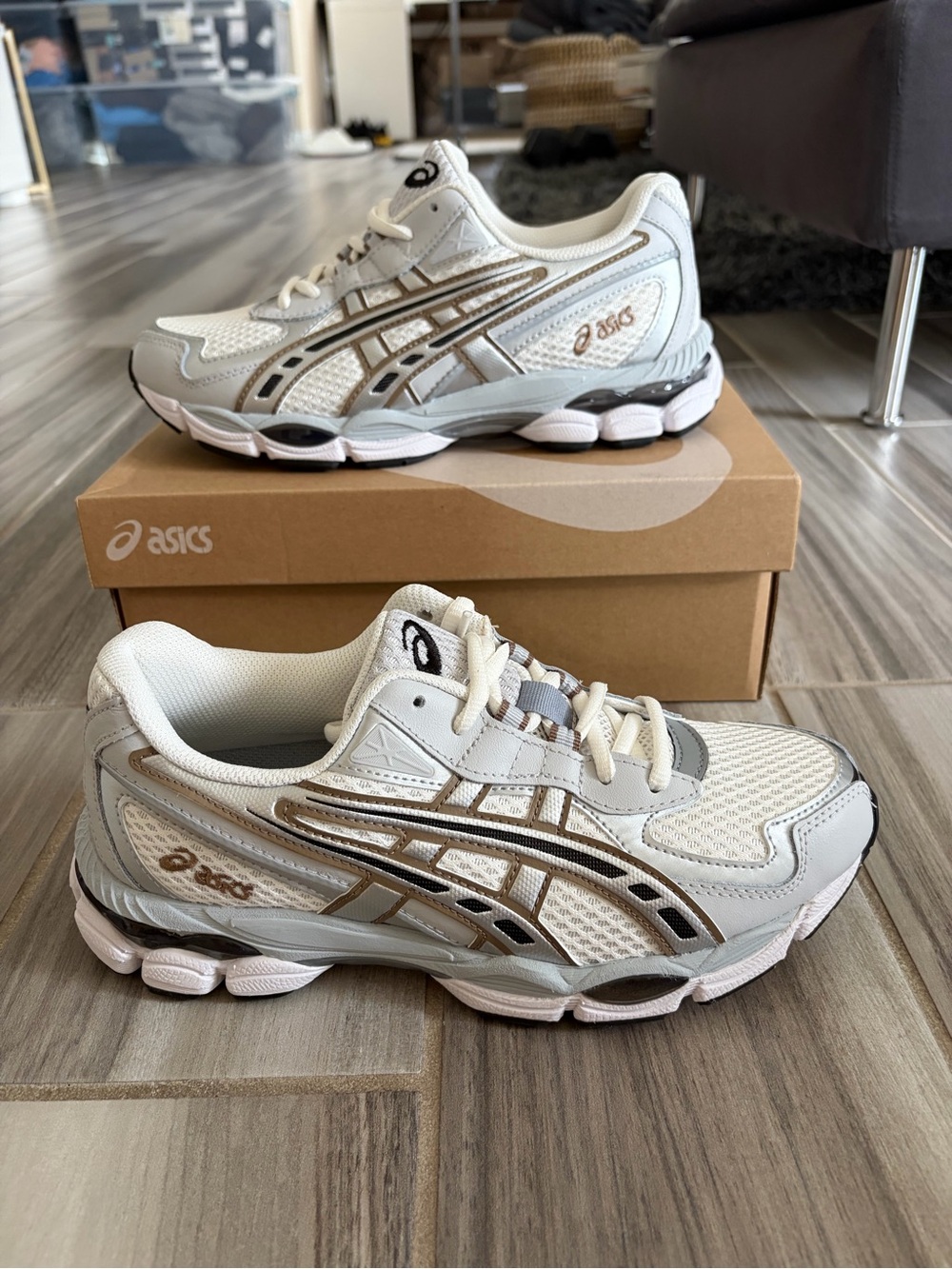 Women's ASICS Gel NYC 2055 Shoes Sneakers - Cream Pure Silver 1203A542-100 - Picture 3 of 7